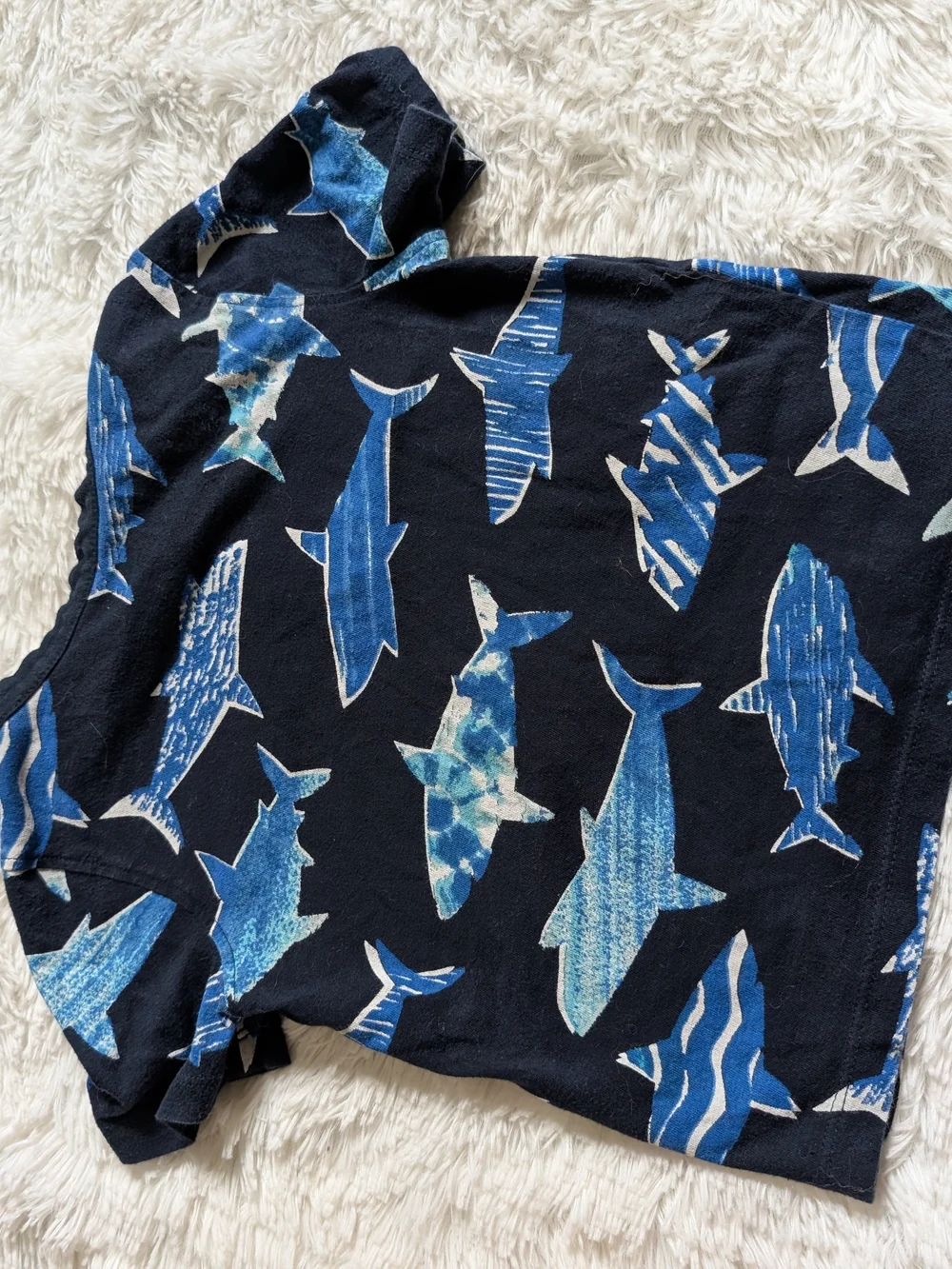 Old Navy 100% Cotton Navy Blue Shark Henley Short Sleeve Tshirt Size 2T